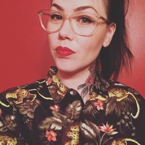 Meet your Posher, Olivia